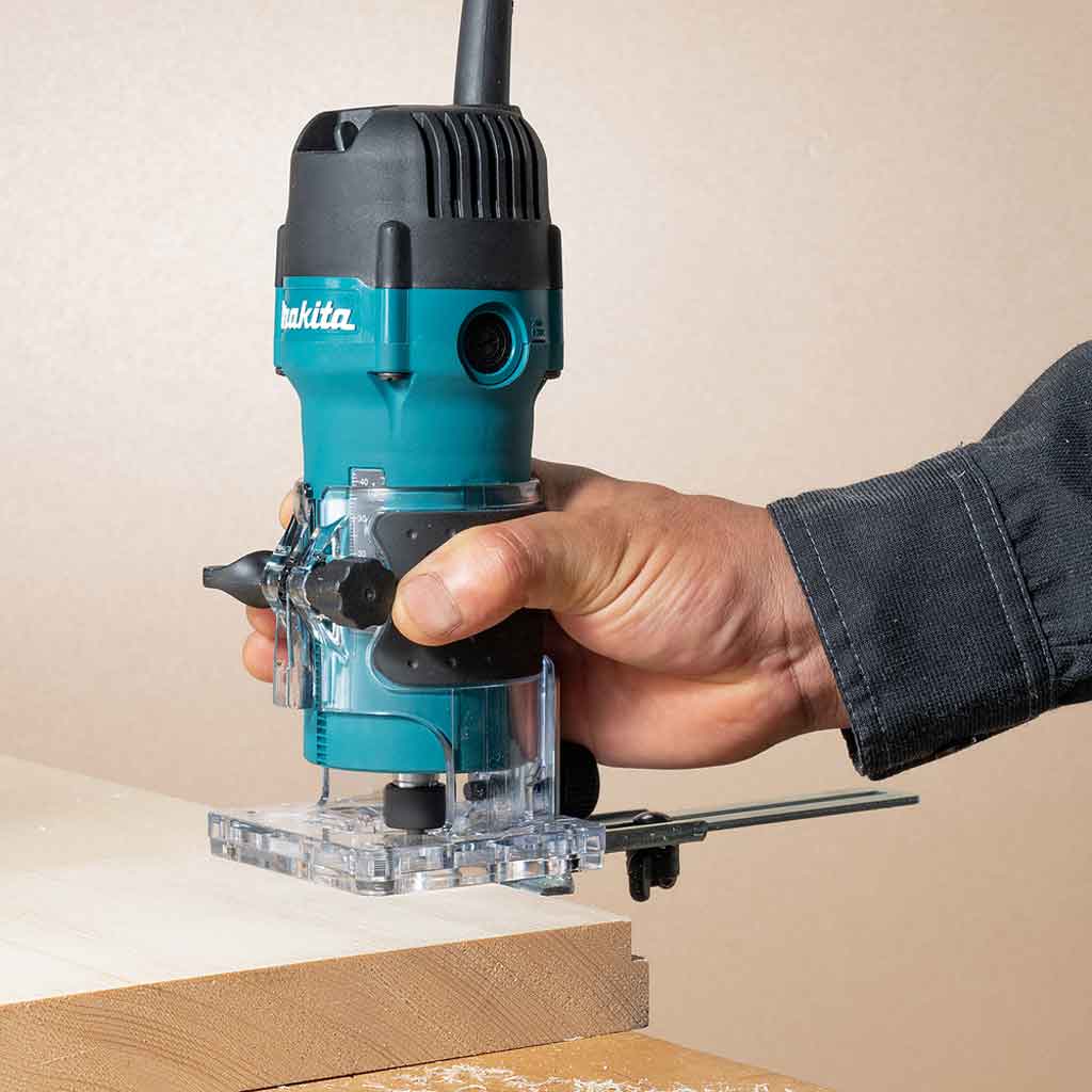 Makita 3711 Rifilatore 6mm 530W Work