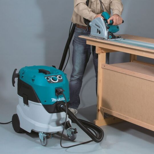Makita VC4210LX Aspirapolvere industriale 1200W 34l Classe L 3