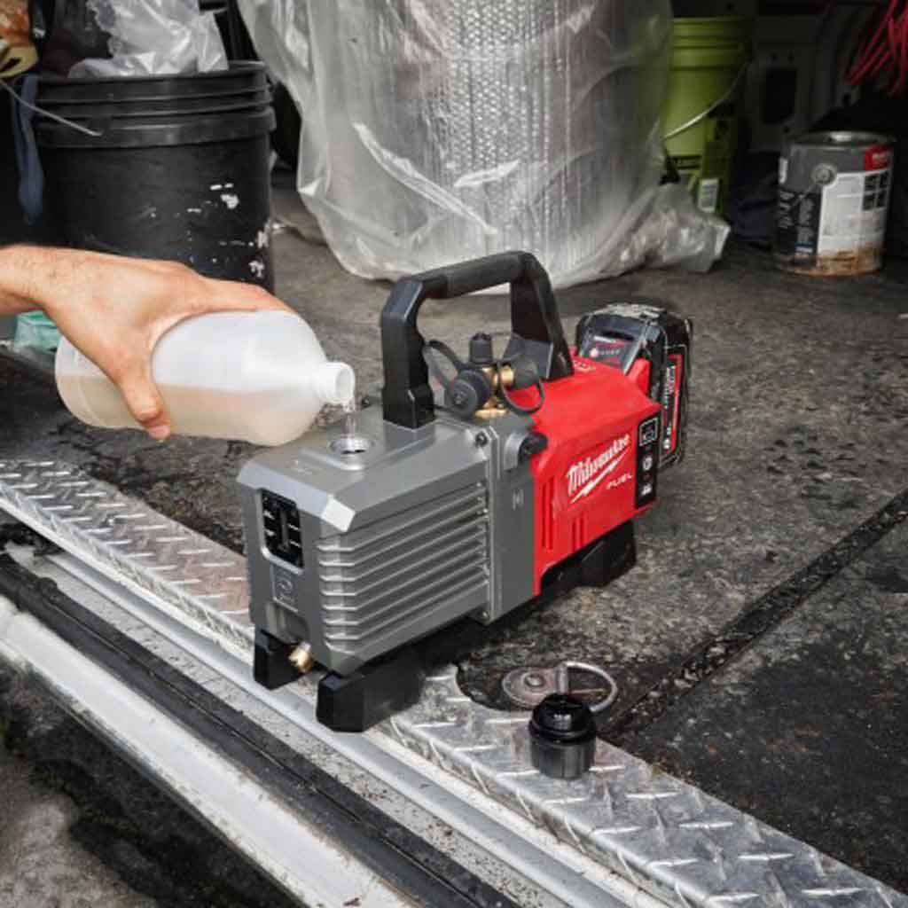Milwaukee M18 FVP5 0 Pompa per vuoto 4933492853 2