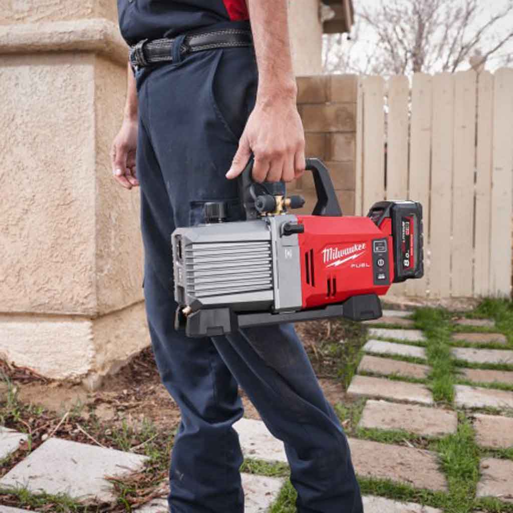 Milwaukee M18 FVP5 0 Pompa per vuoto 4933492853 5