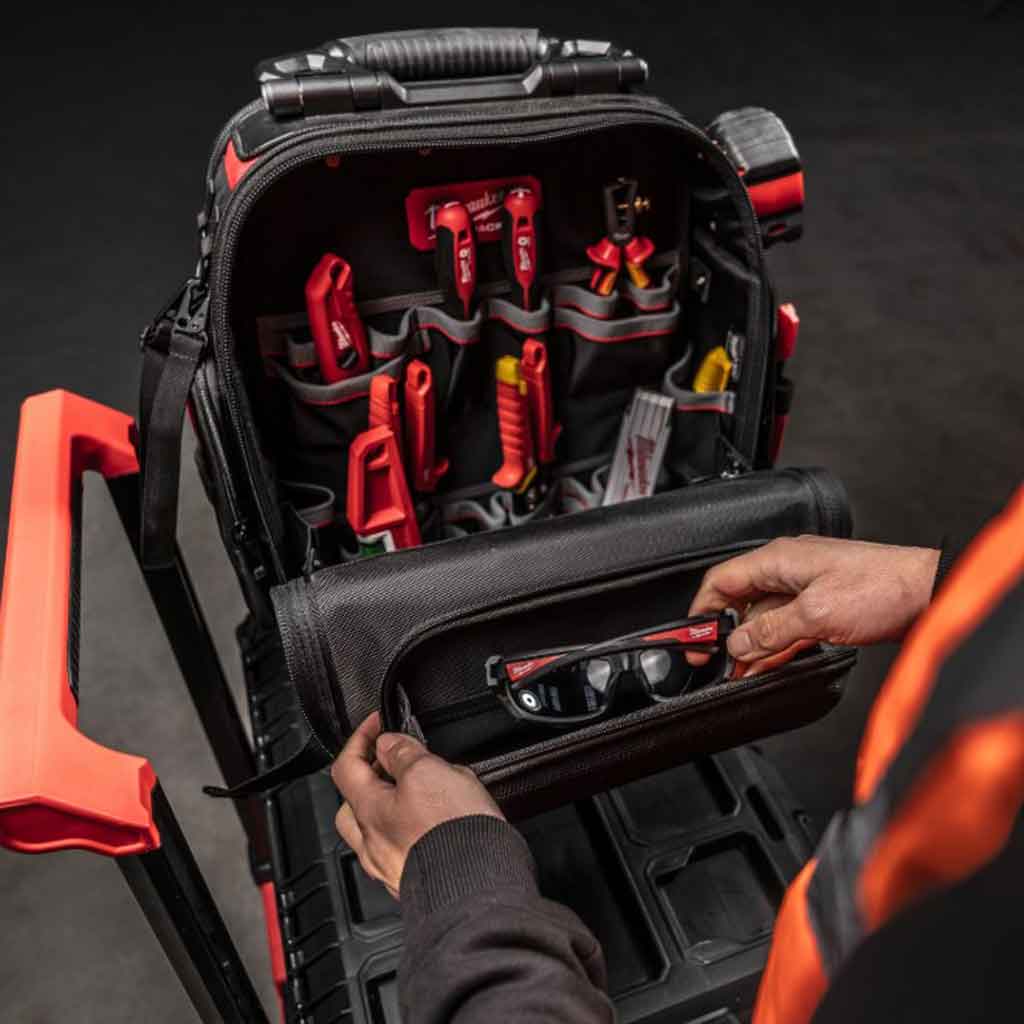 Milwaukee PACKOUT Zaino Rigido porta utensili 4932498633 8