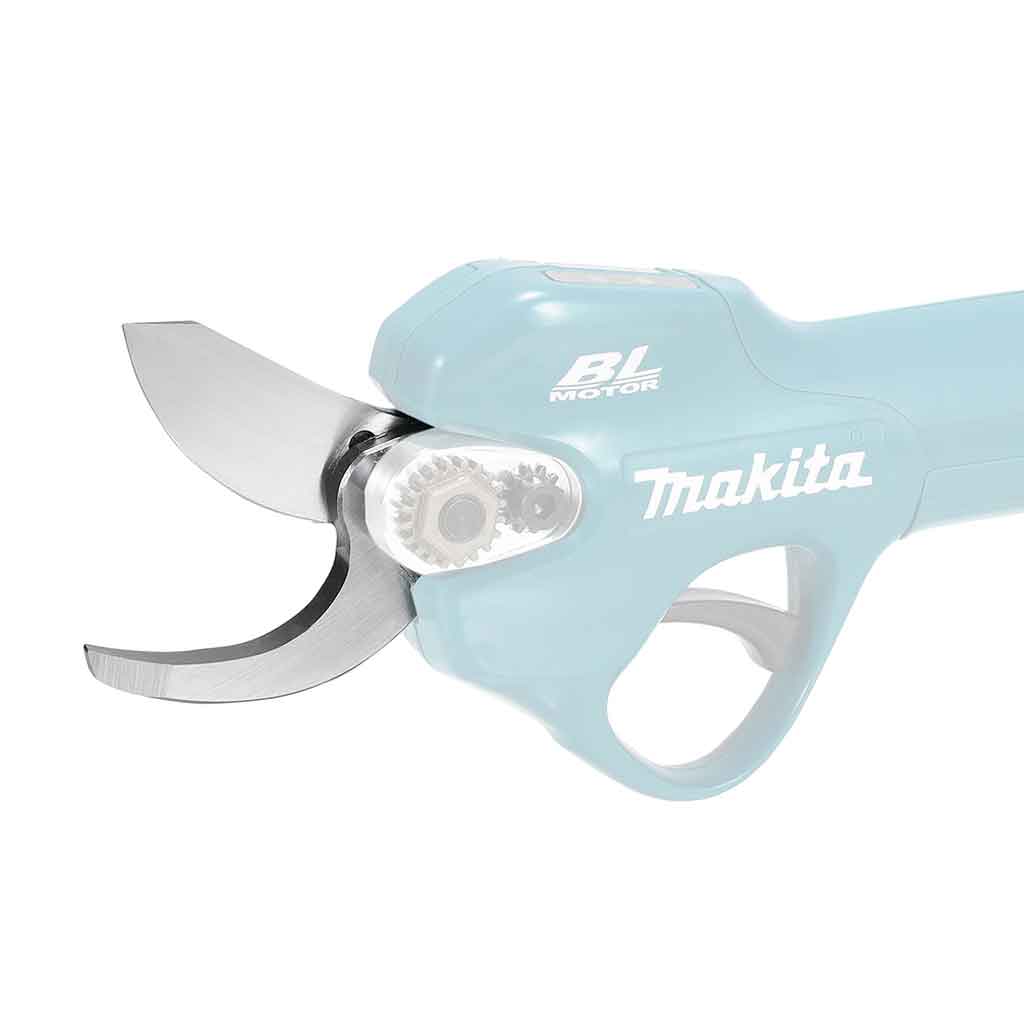 Makita 1916M8 3 Set lame per DUP181 Installato